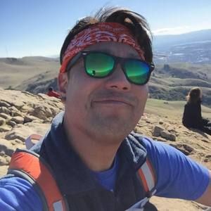 Meet your Posher, Tom-o akee